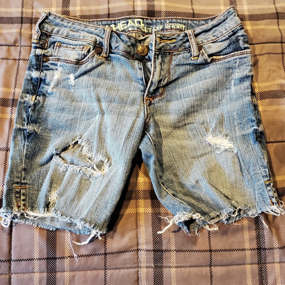 Cropped demin shorts